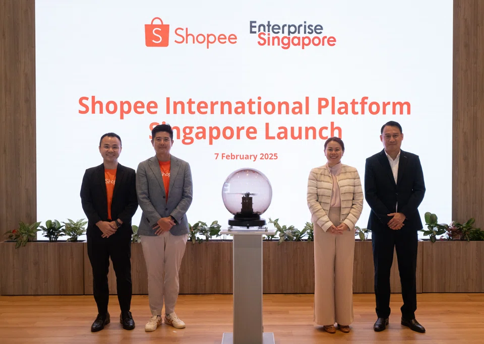 At the launch of Shopee International Platform were (from left) Shopee director Chua Kel Jin, Shopee vice-president Ian Ho, EnterpriseSG managing director Cindy Khoo, and EnterpriseSG assistant managing director Geoffrey Yeo.