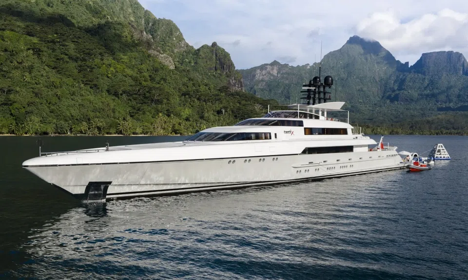 Built in 2009 and refurbished since, the Capricorn has eight cabins that can accommodate as many as 18 people, including more luxurious ones for VIPs.