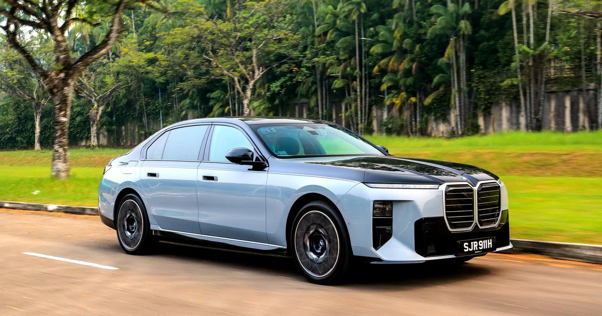 2026 BMW i7 review: Buyers of BMW's flagship have one surprising trait ...
