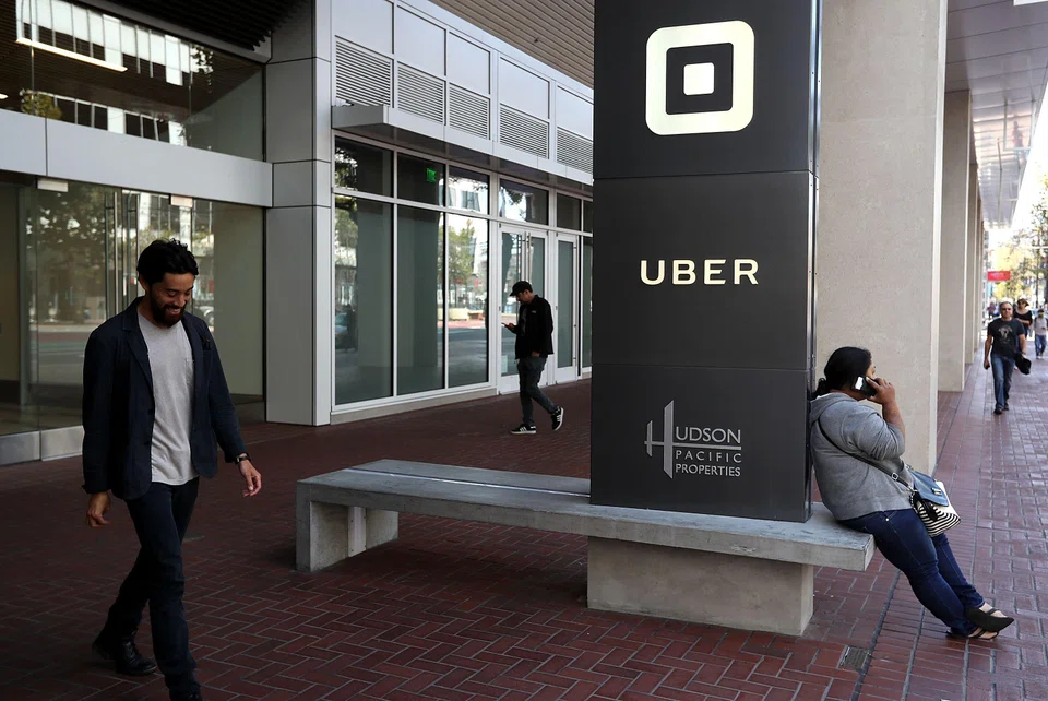 Uber is pitching to investors its vision to offer a mix of manned and unmanned vehicles.