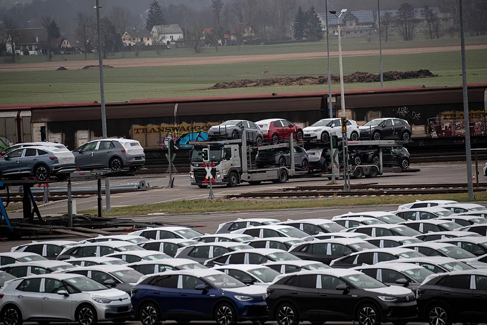 Europe's carmakers say the region needs a major revamp of licensing processes and energy pricing to attract key suppliers like battery makers.