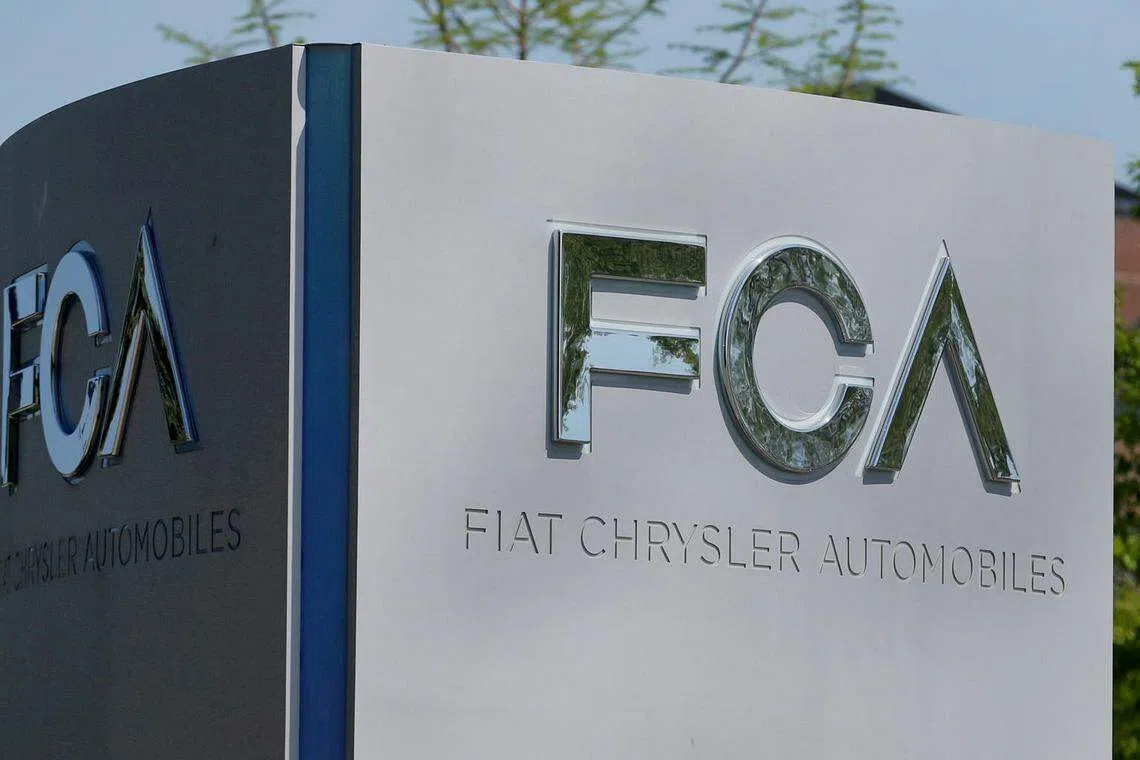 PSA, Fiat Chrysler in black despite weaker sales