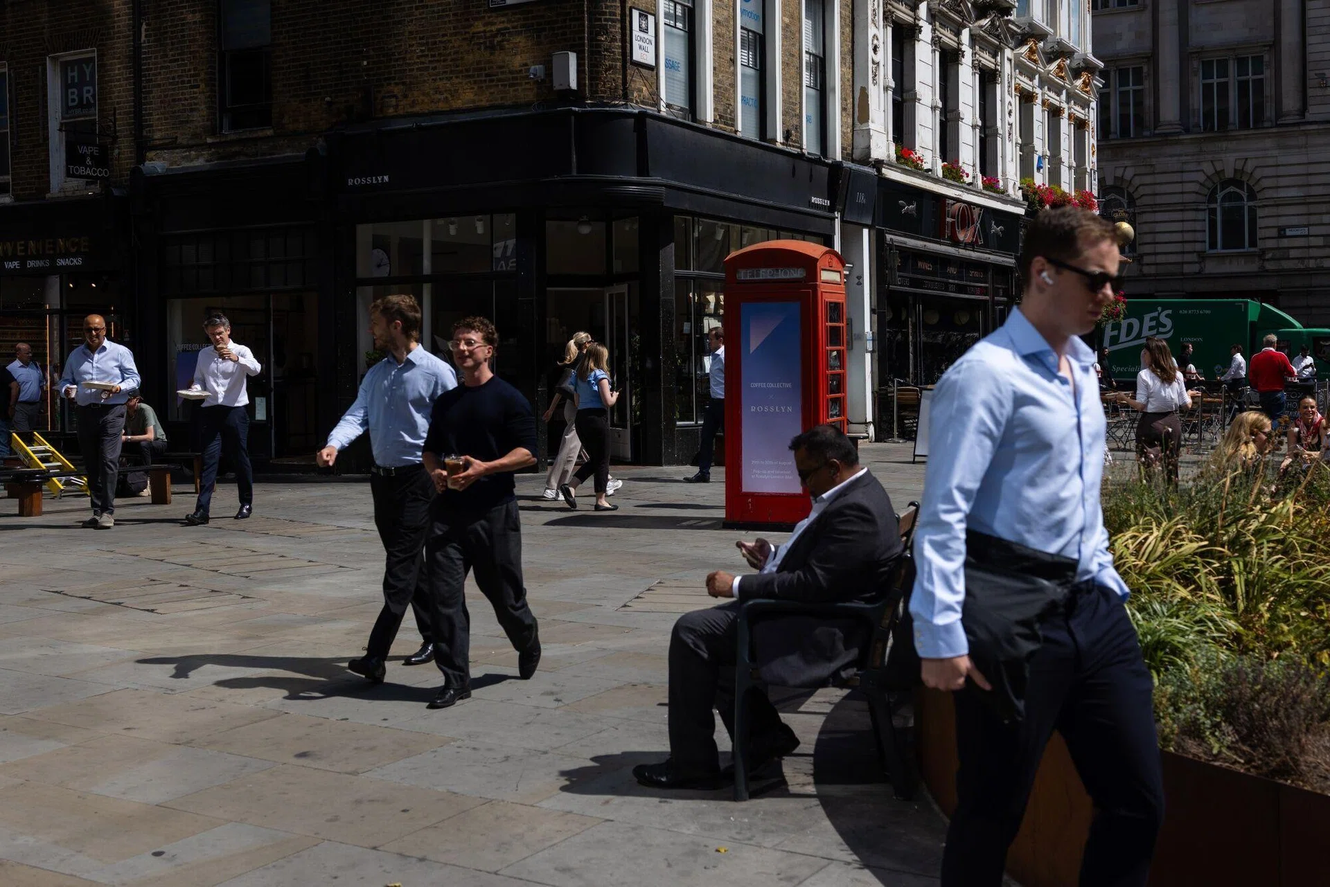 AI is starting to create jobs in the UK: Lloyds survey