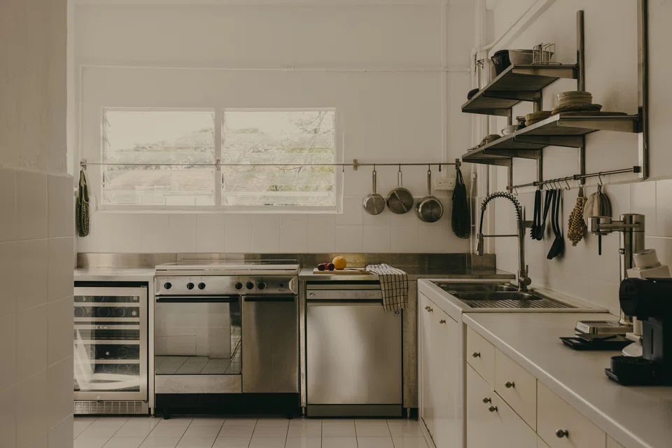 Gao and the designers left the kitchen untouched as it was still in good condition.