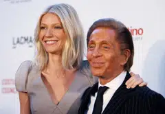 Gwyneth Paltrow and Valentino Garavani pose at the premiere of the documentary "Valentino: The Last Emperor" in Los Angeles, California, April 1, 2009. 