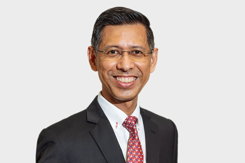 Shahrin Abdol Salam, previously the managing director at SMRT, succeeds Neo Su Yin as SingPost's new chief executive officer.