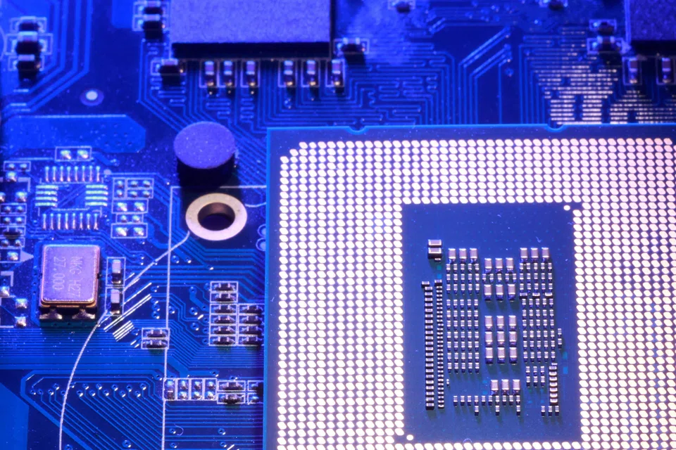 US chip equipment makers have grown concerned that export restrictions on their tool shipments to China will lower sales and hurt their ability to invest in research and development. 