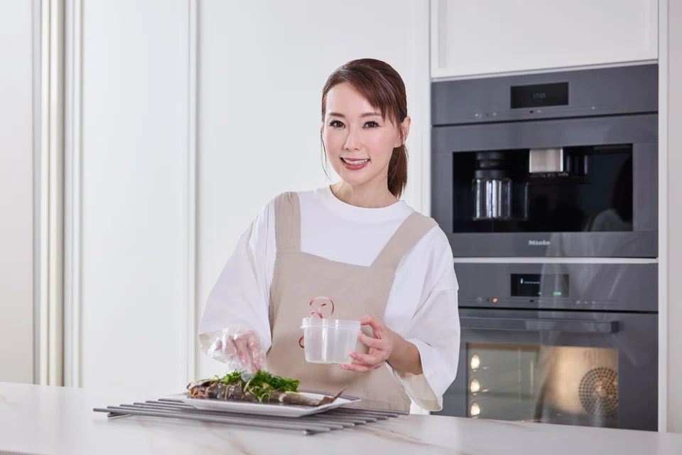 Lim was inspired to cook by her late mother, who “always made sure we had three dishes and one soup at every meal – we called it san cai yi tang”.