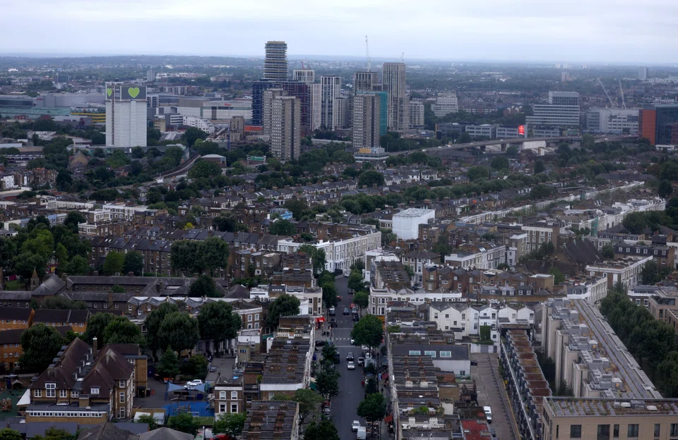 For the top 10 performers for the securities also known as subordinated bonds, returns amount to about 170 per cent in the period.