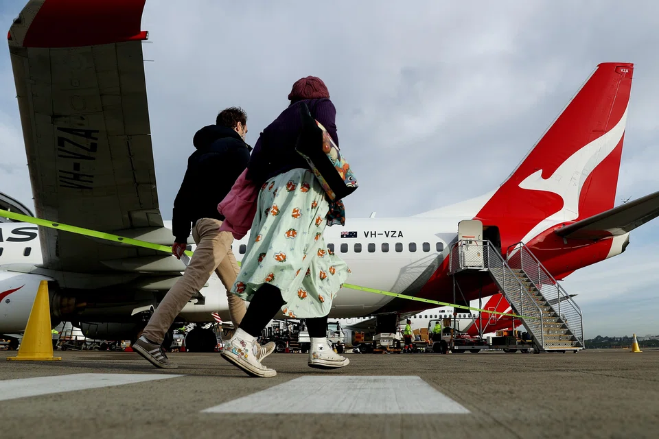 The Qantas group will hire more than 30,000 front-line workers over the next 10 years.