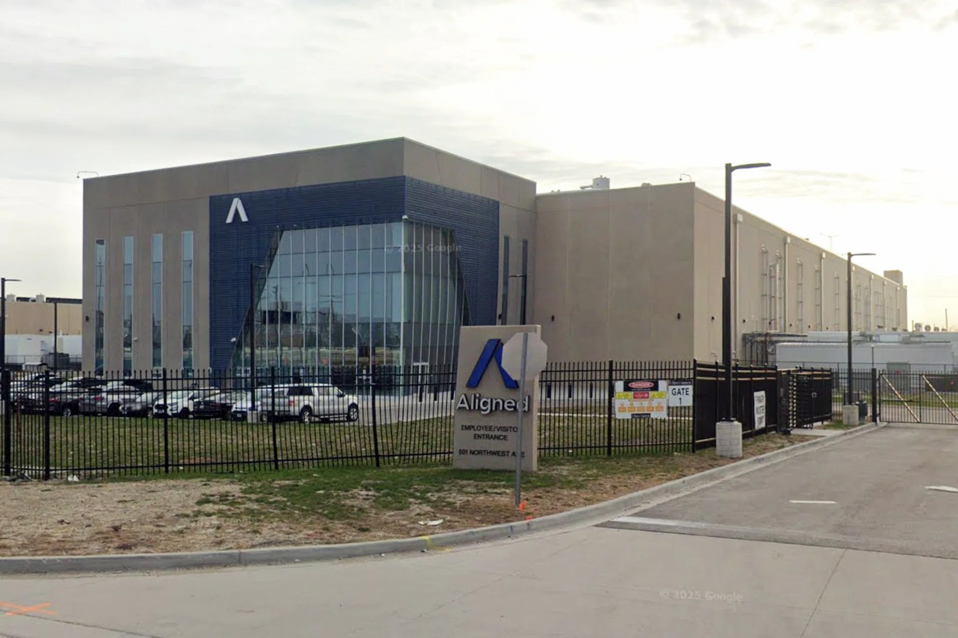 BlackRock's GIP nears US$40 billion deal to buy Aligned Data Centers in ...