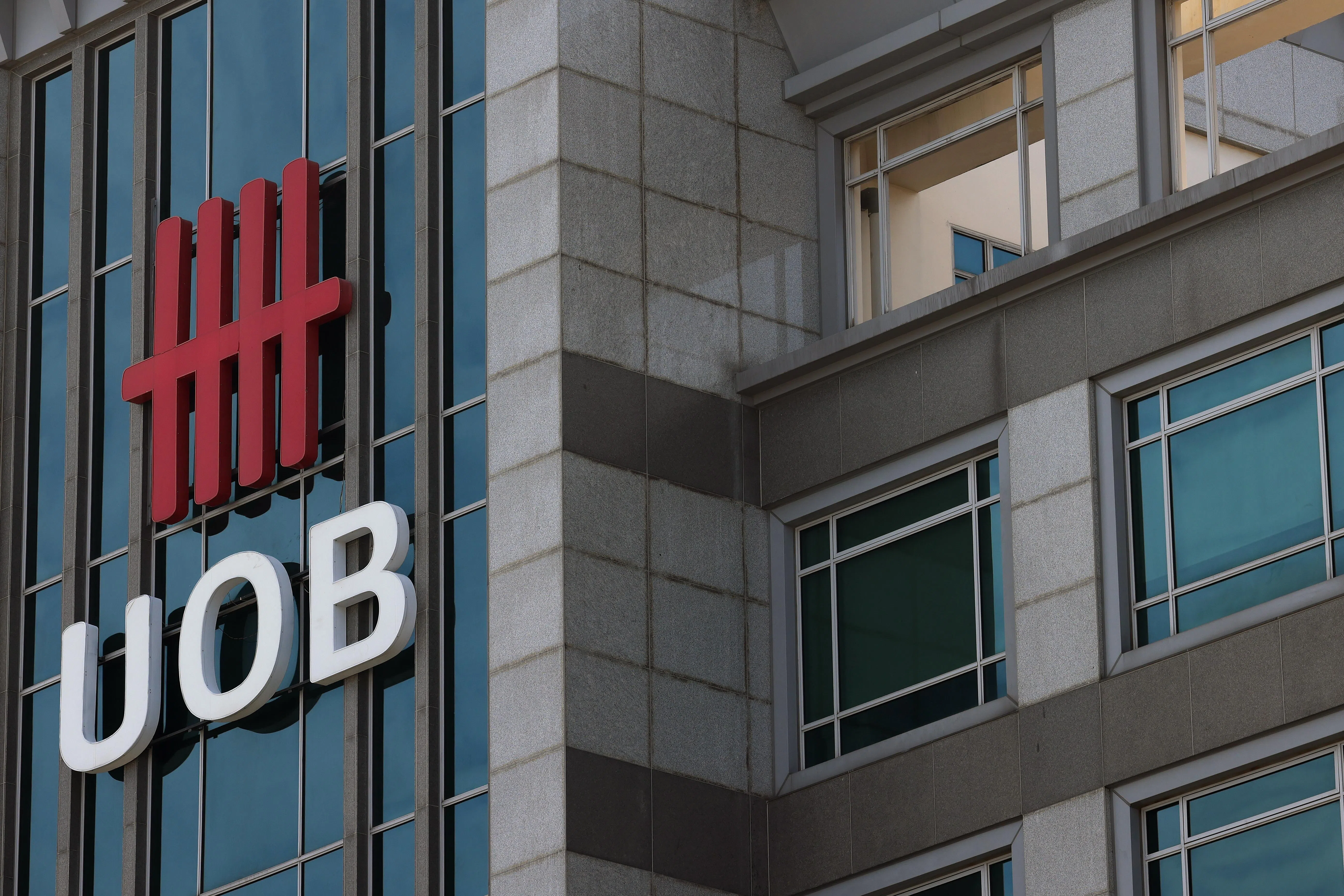 UOB Profit Dips 4% in Q1 Amid Market Headwinds — image 6