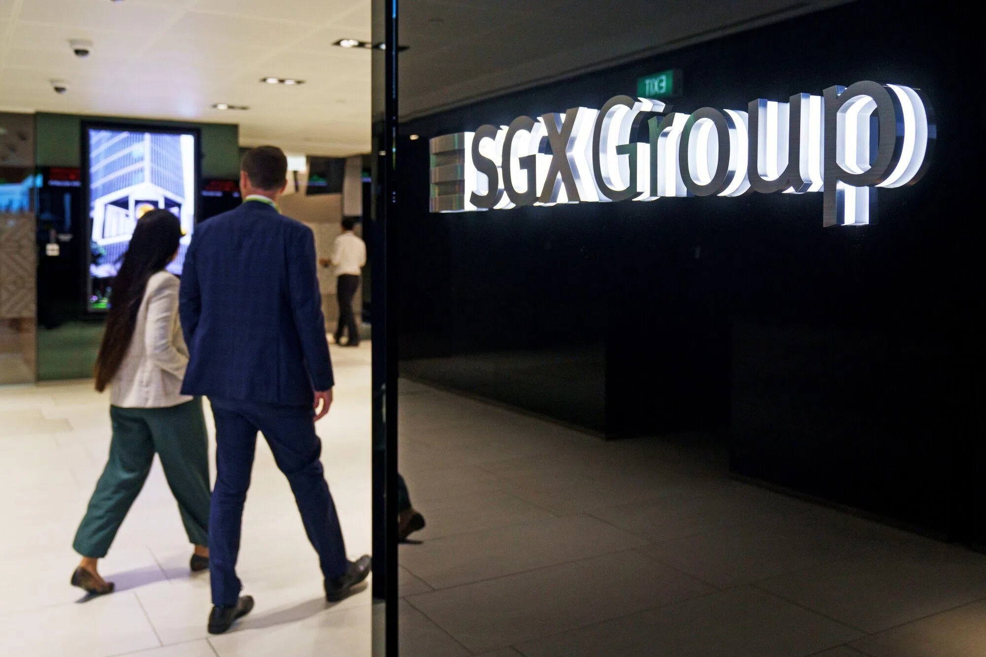 Over the four trading sessions from Oct 17 to 23, institutions were net buyers of Singapore stocks.