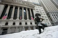 Both the S&P 500 and the Nasdaq hit their highest levels in more than a week on Monday. 