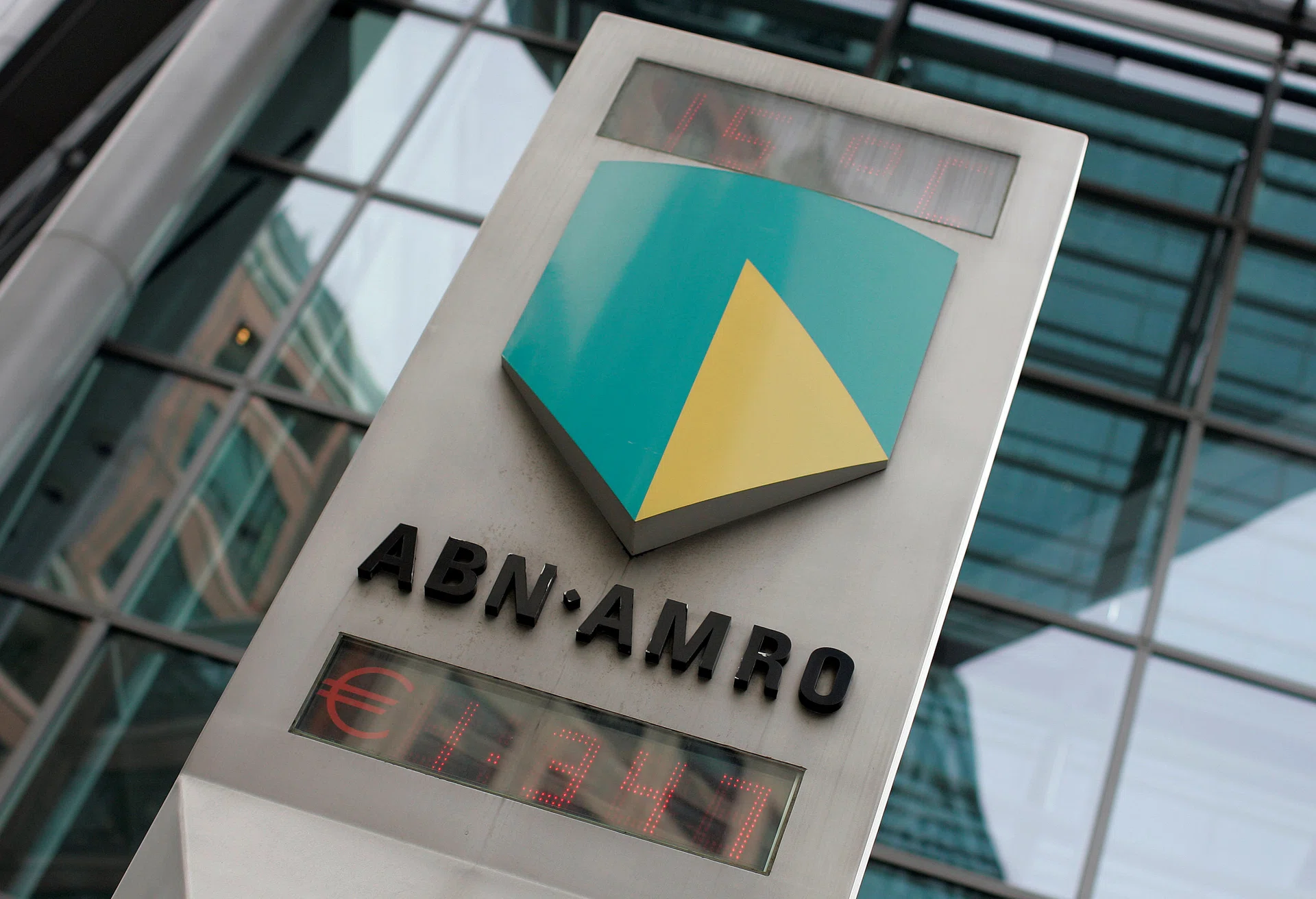 ABN Amro said to explore sale of Asia private-banking business - The  Business Times