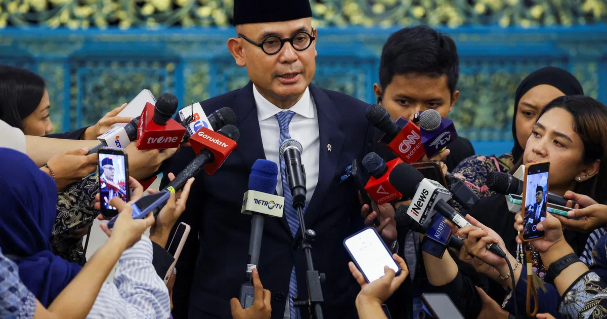 Indonesia's Prabowo appoints new foreign minister - The Business Times