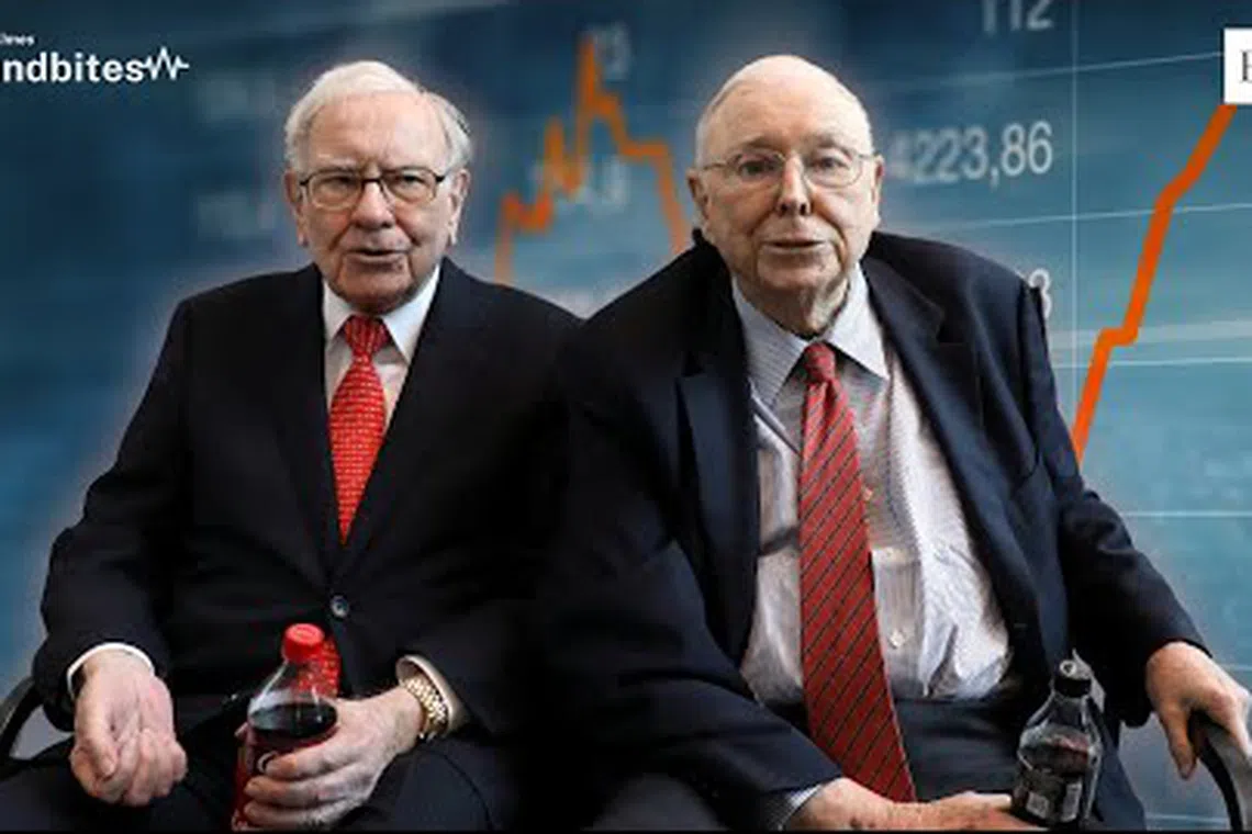 Charlie Munger (right, with Warren Buffett at the left in this image) was more than a No. 2; he was the ultimate second banana. These are far from the same thing. 