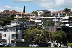 Prospects for the New Zealand housing market have dimmed as lenders raise home-loan interest rates in response to rising wholesale borrowing costs.