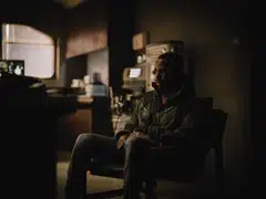 John David Washington as Joshua is adequate, but he doesn't have the natural emoting ability of his father Denzel. 