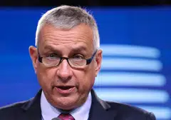 Czech Industry Minister Jozef Sikela said EU countries’ energy ministers will hold an emergency summit, giving countries an opportunity to sign off on the EU proposals.