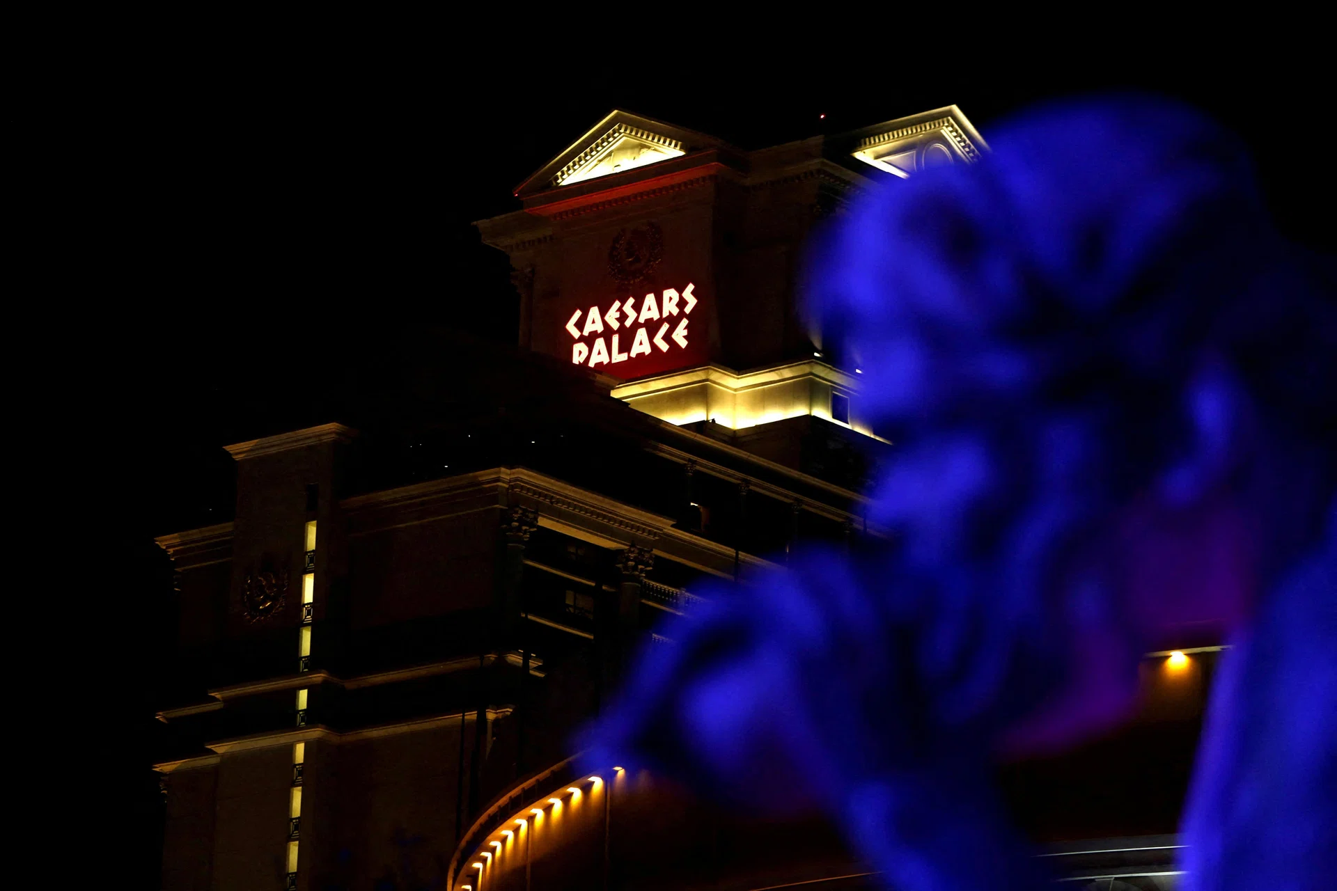 US billionaire Fertitta buys Caesars for US$5.7 billion