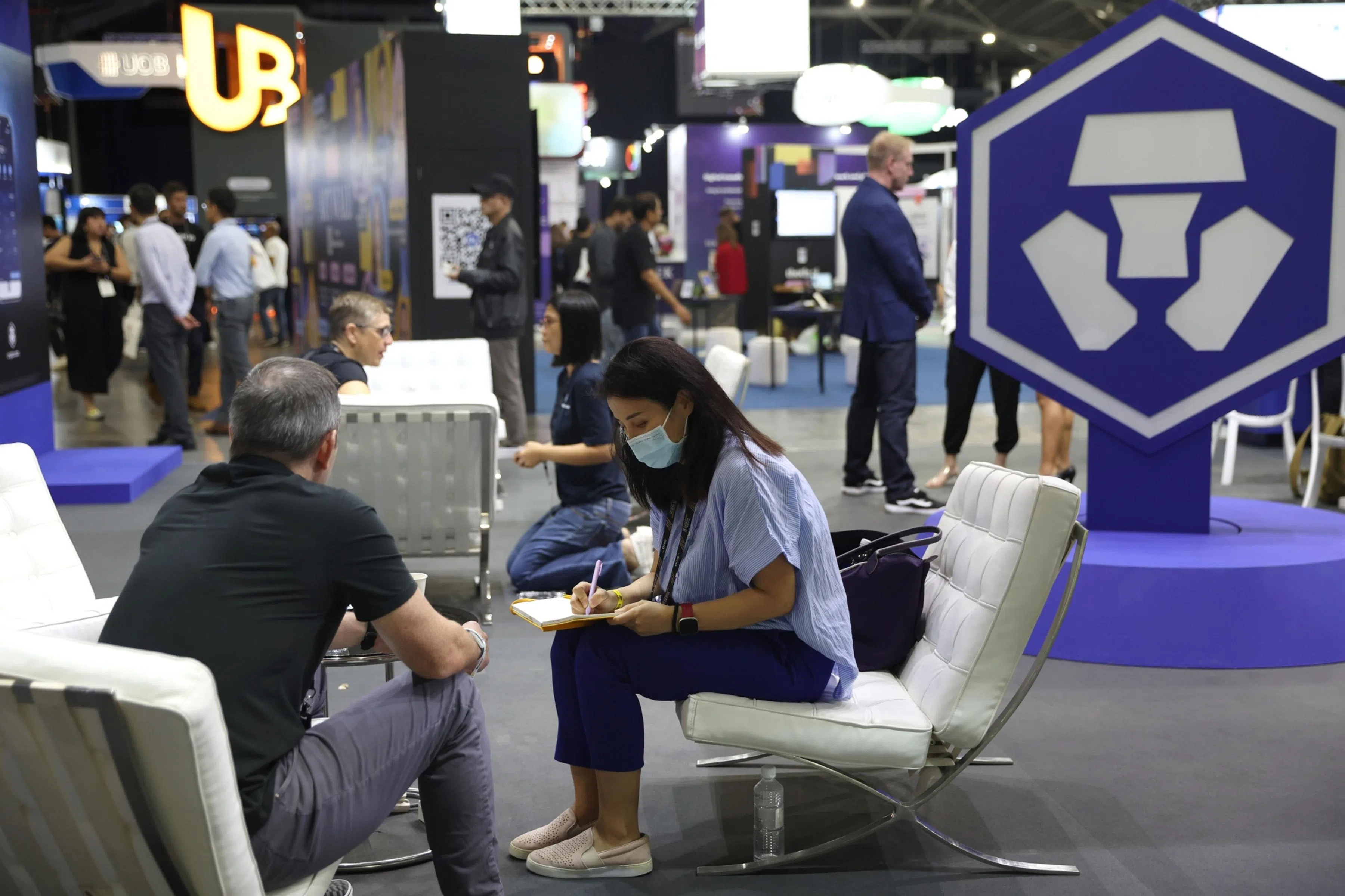 Necessity driving innovation: Fostering Singapore's fintech ecosystem - Vimarsana News