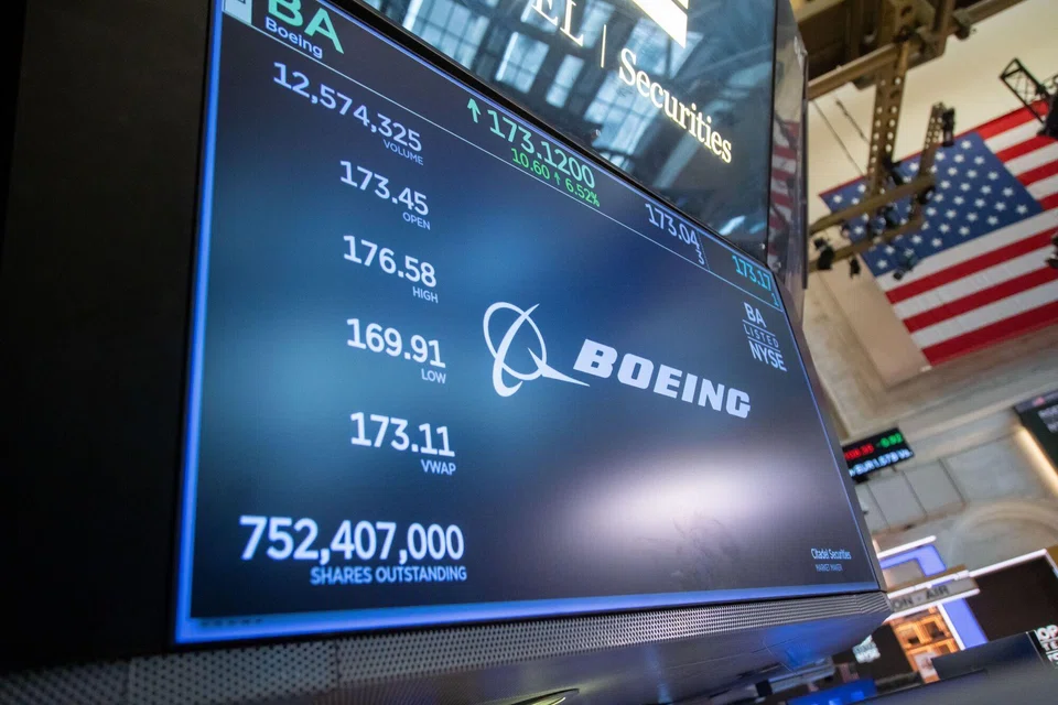 S&P said on Monday that Boeing appears to be on track to recover from the 2024 strike-driven production halt and persistent manufacturing quality problems.