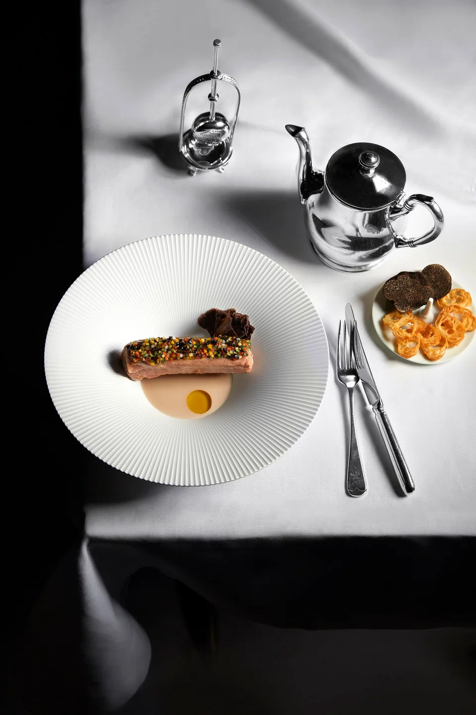 Blanquette de bak kut teh – a fresh interpretation of the classic dish.