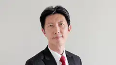 Chong reports to Validus group chief executive Nikhilesh Goel.