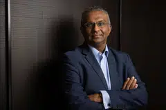 The award is to replace compensation Raghavan gave up when he left JPMorgan Chase to join Citigroup.