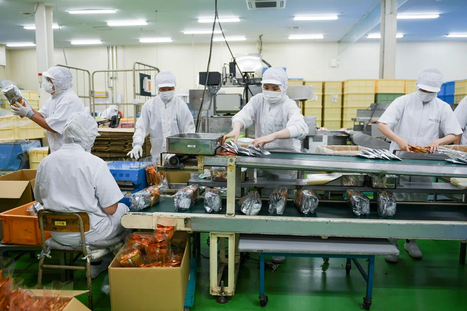 The S&P Global Japan Manufacturing Purchasing Managers’ Index was flat at 50.0 in December, improving from 48.7 in November.