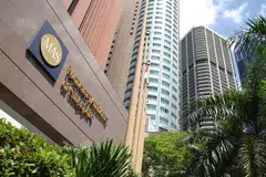 Julius Baer seeks to cut bonuses of bankers with risky books: sources - The Business Times