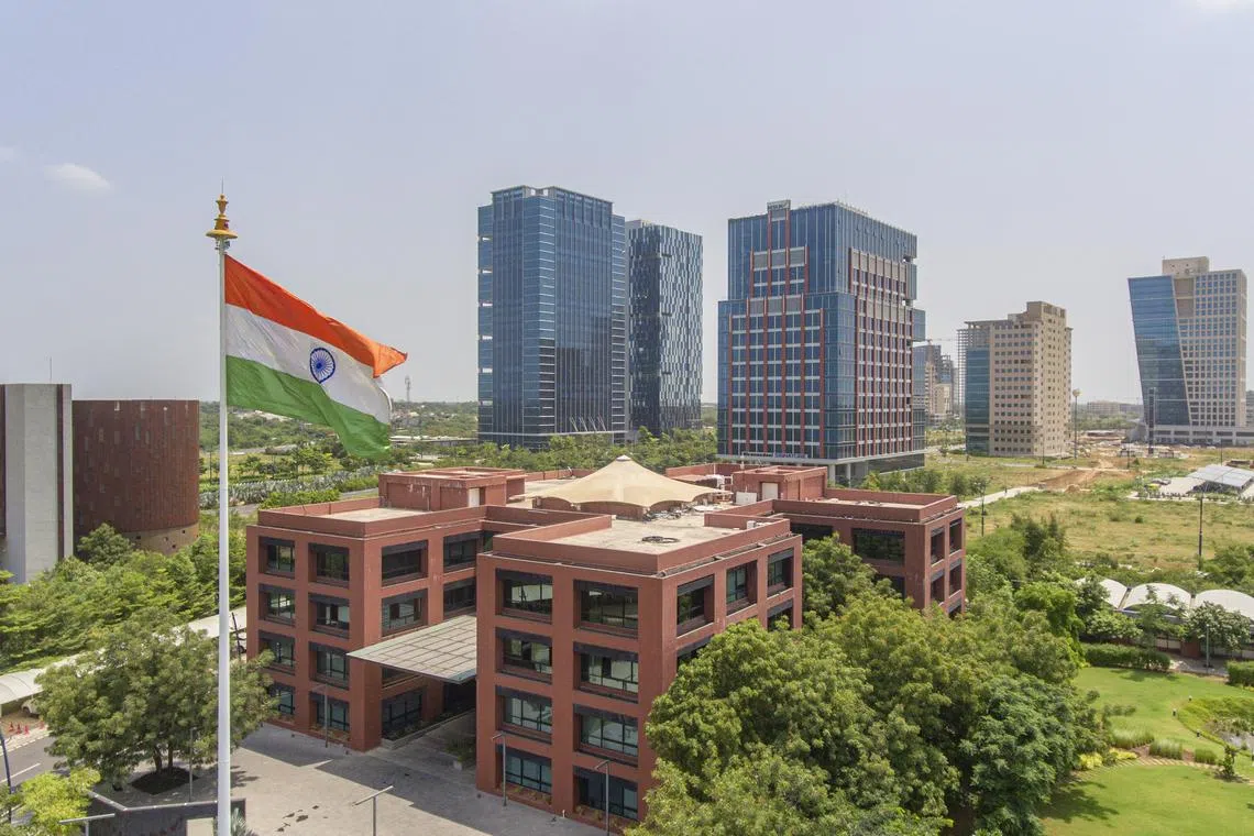 As the first operational smart city of India, GIFT City boasts of best-in-class infrastructure, designed in alignment with leading global financial hubs.