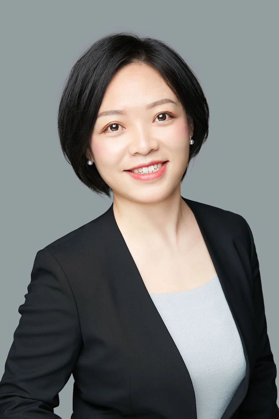 Vivian Xu, a partner at ZWC Partners, sees many opportunities in tech-driven innovation in Singapore. The venture capital fund's investors include Chinese entrepreneurs and family offices.