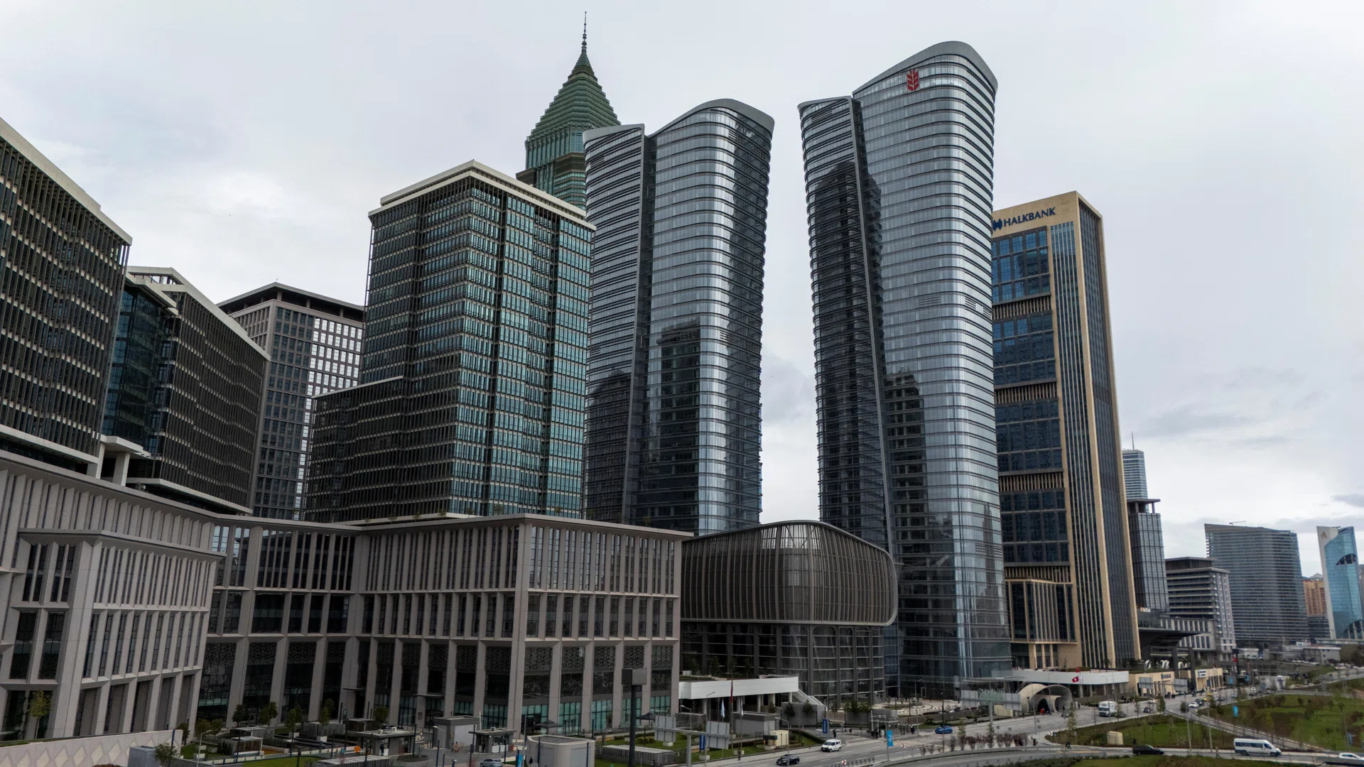 War prompting some Asia, Gulf companies to consider new Istanbul Financial Center