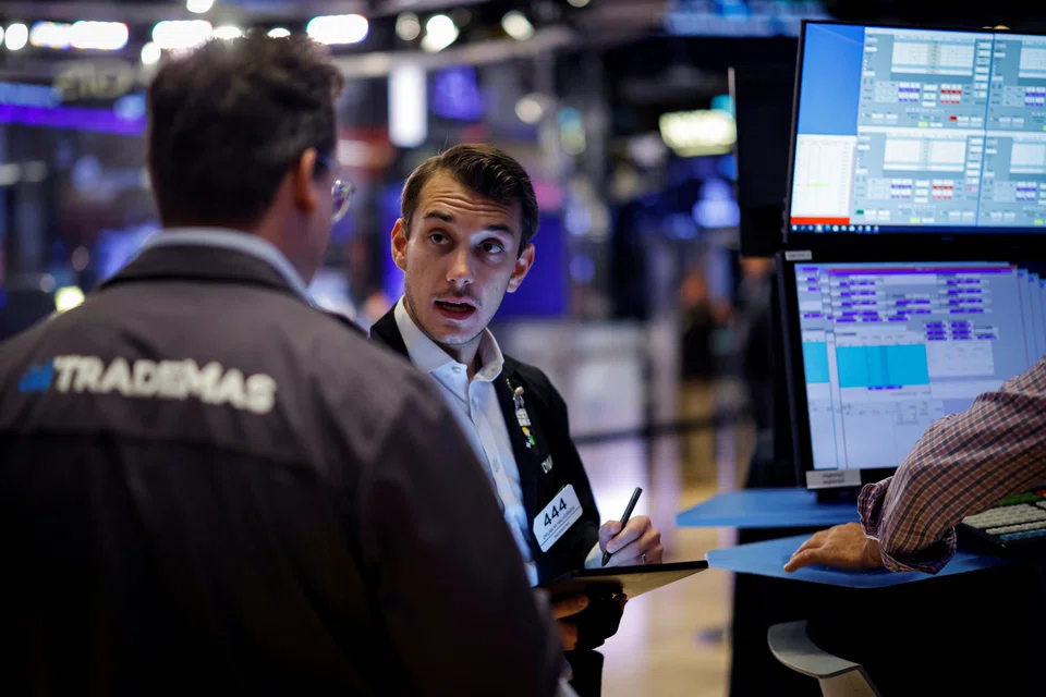 The S&P 500 rose 7.6 points, or 0.14 per cent, at the open to 5,603.34​, while the Nasdaq Composite rose 5.6 points, or 0.03 per cent, to 17,575.258 at the opening bell.