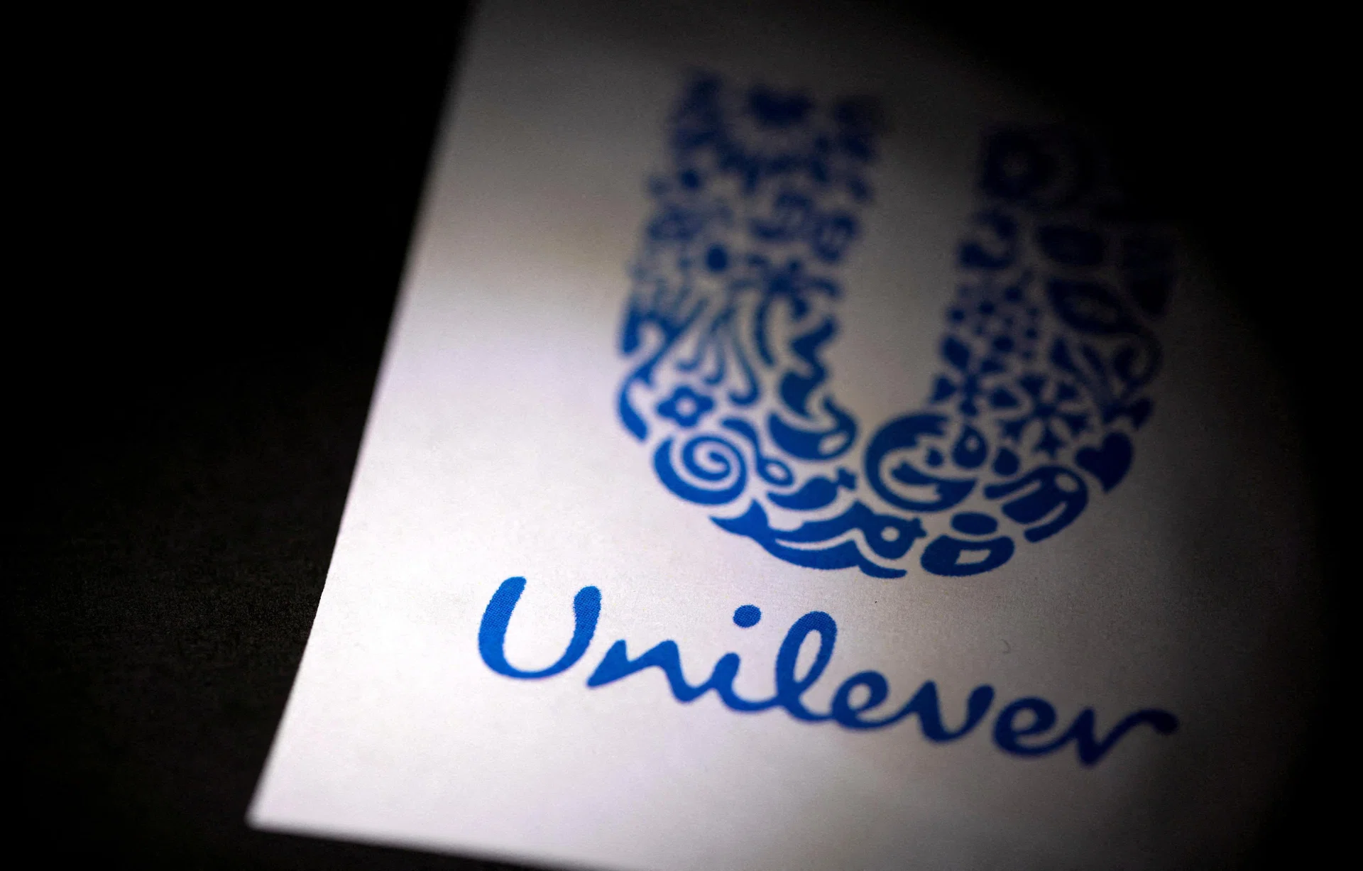 Unilever reports best quarterly volumes in over a decade, upgrades annual forecast
