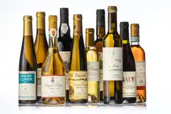 For occasions like Valentine's Day, the focus is desserts and candies, so why not add sweet wines to the bounty?