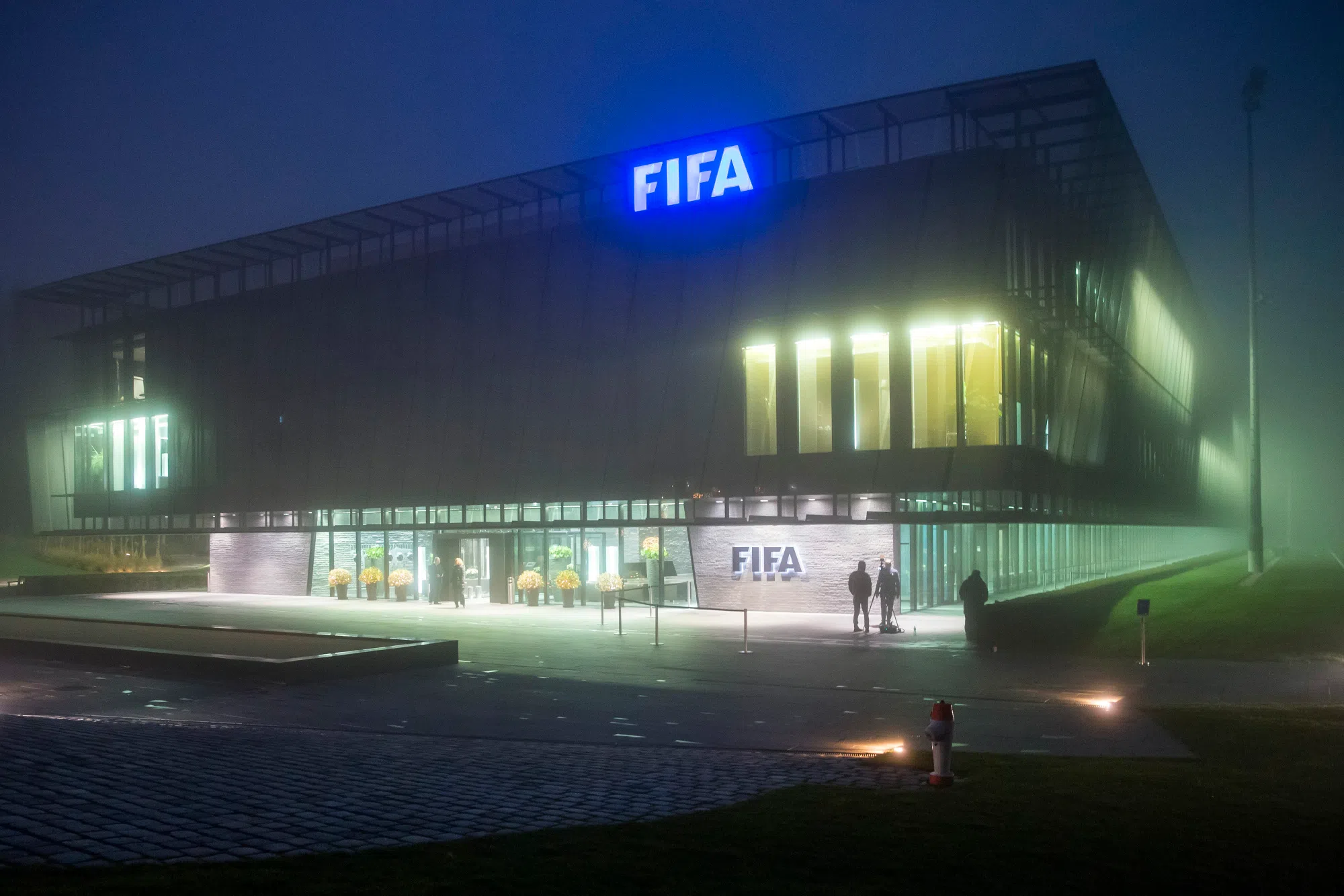 Fifa’s new club tournament at risk after Apple talks stall - The ...