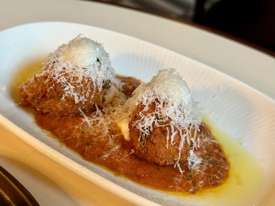 Triple cheese and potato crocchette.