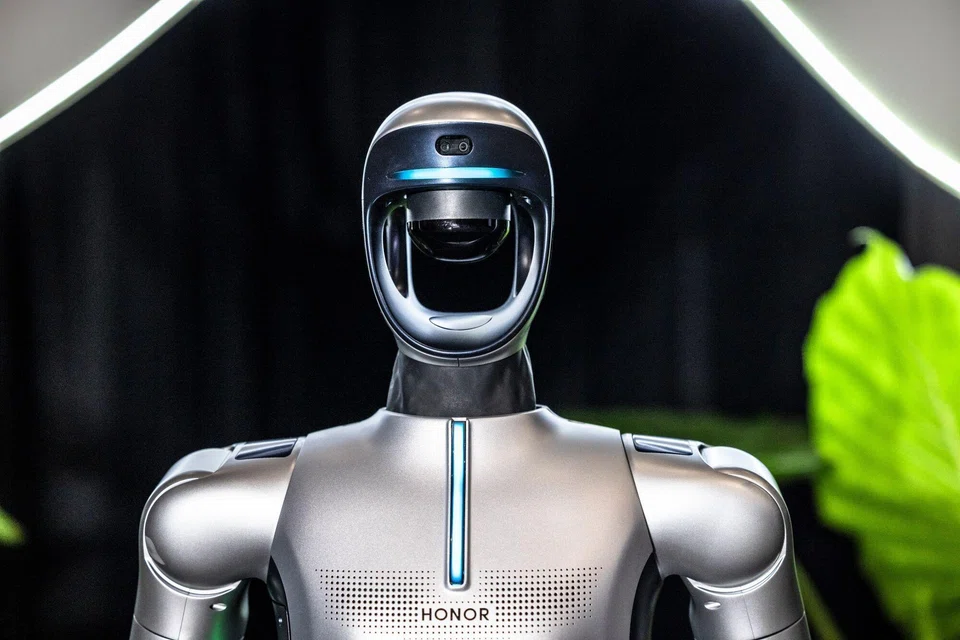 Honor is yet to give details of the robot’s specifications, pricing or production rollout.