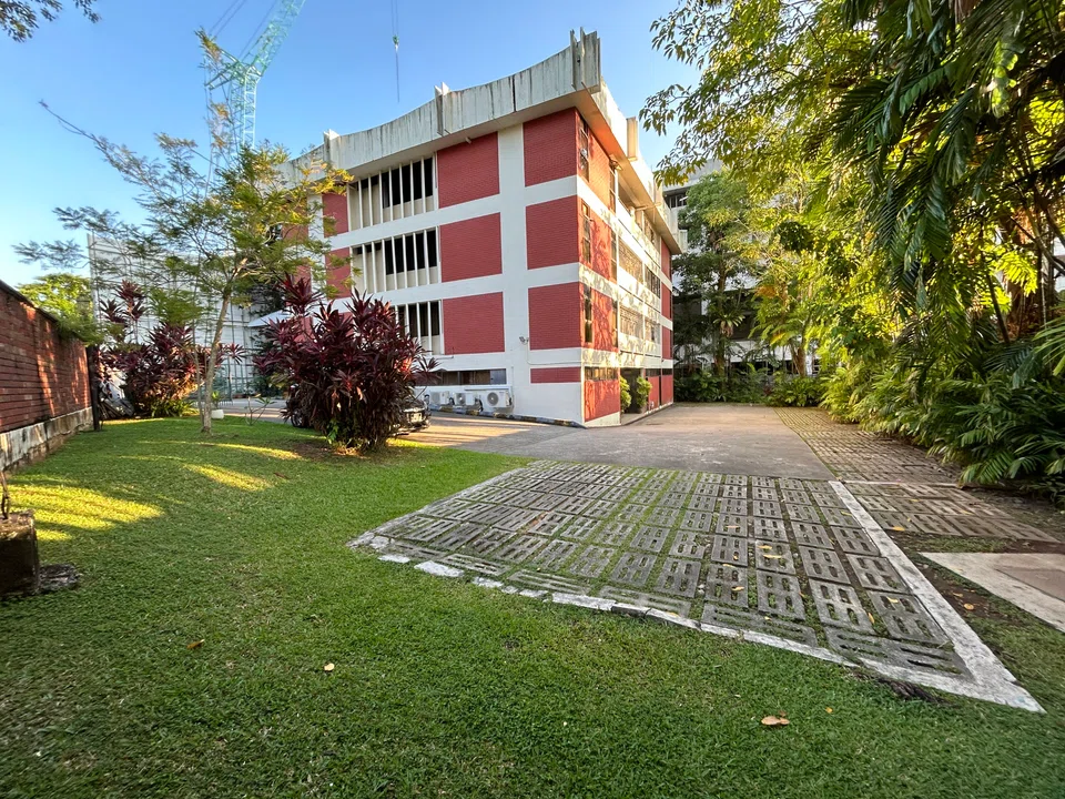 The residential development site at 132 Sophia Road has a land area of 13,783 square feet and is sold on a 103-year leasehold tenure. 