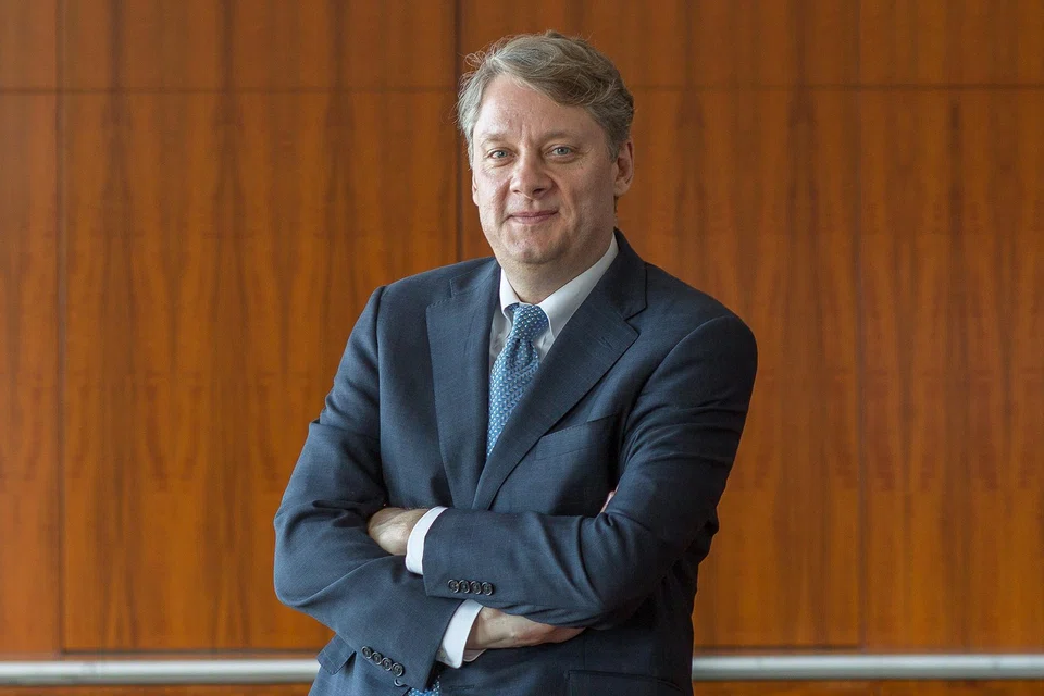 Pimco's group chief investment officer Daniel Ivascyn says medium- and longer-term quality bonds with a 10 to 20 year duration could experience capital appreciation if interest rates fall.