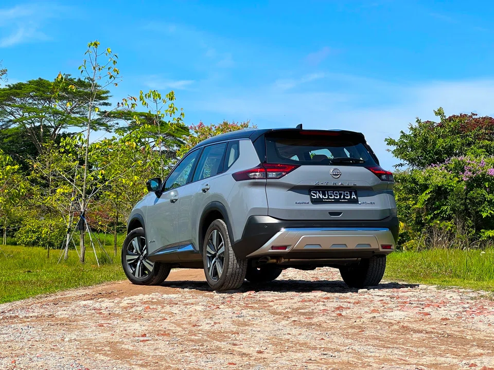 The Nissan X-Trail e-Power's acceleration is strong and immediate when you want it to be, but in quieter moments the car wafts along like a swan on the water.