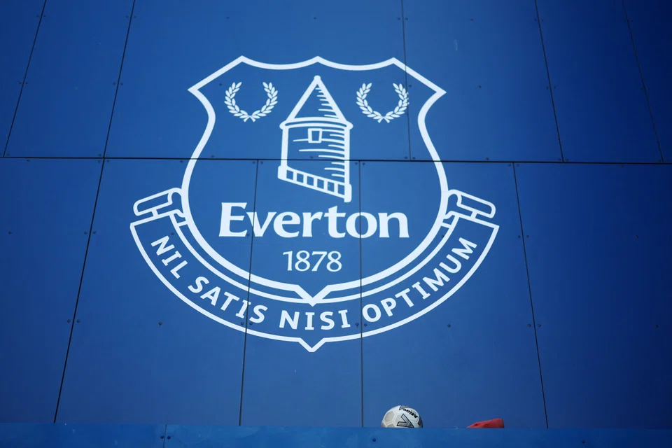 Everton, based in the north-west port city of Liverpool, has a large fan base and a celebrated past, but hasn’t won a trophy since 1995.