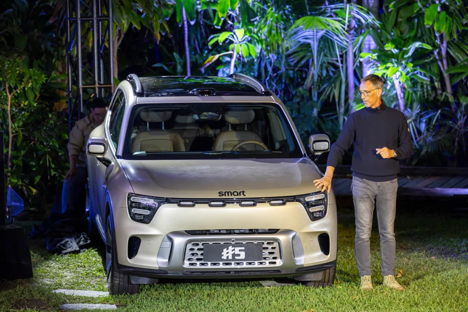 The #5’s squarish shape is a pure expression of what a car for the outdoors should look like, says Kai Sieber, head of design Smart, at Mercedes-Benz Design.