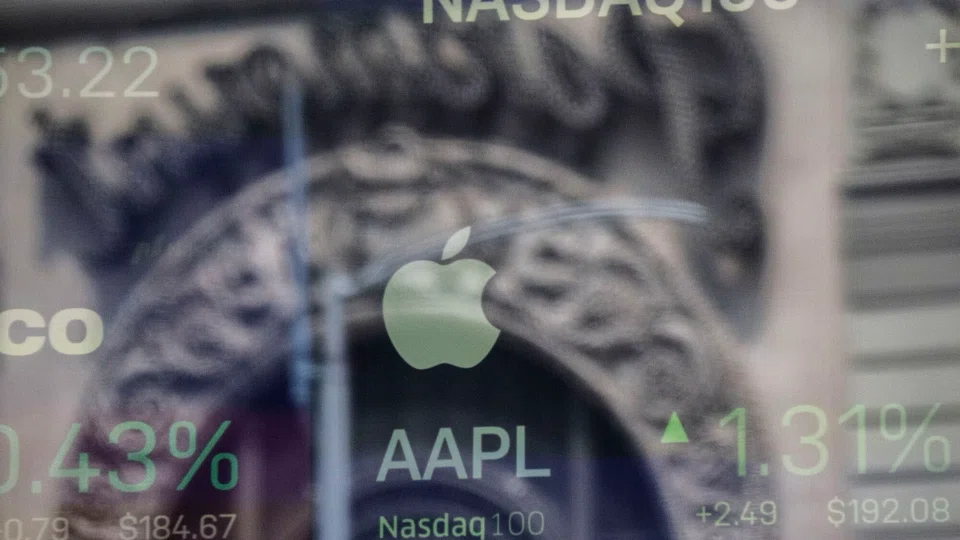 The antitrust body has asked all Apple’s opponents in the case for the return of the reports.