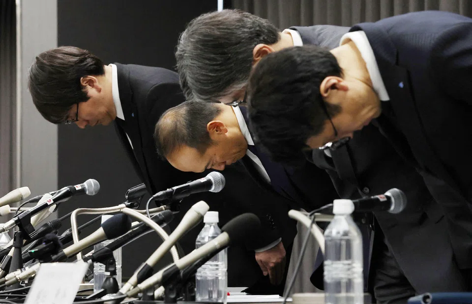 Kobayashi Pharmaceutical president Akihiro Kobayashi (second left) and others bowing their heads at the beginning of a press conference after the company's dietary supplements were at the centre of a growing health scare, Osaka, Japan, March 29, 2024. A company statement said president Akihiro Kobayashi and chairman Kazumasa Kobayashi were leaving their posts.