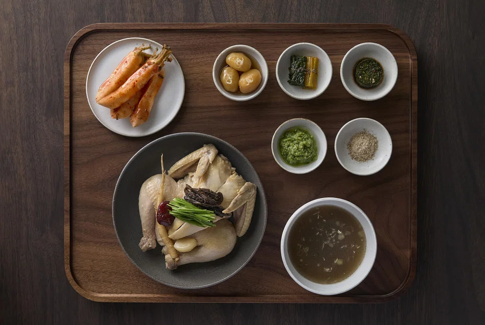 Ginseng chicken soup.