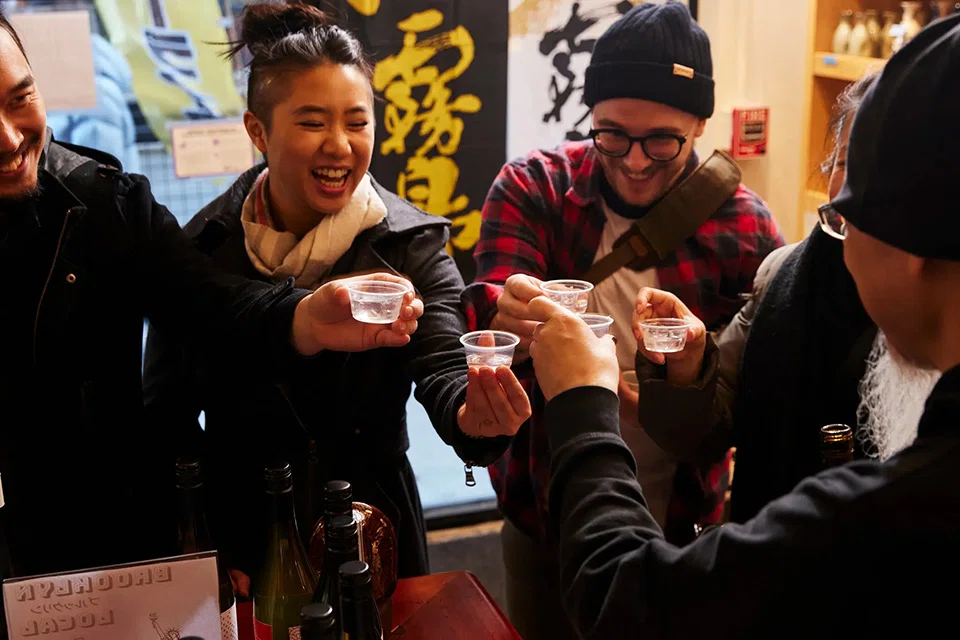 Since Kuraichi opened in 2018, it has offered Saturday afternoon sake tastings to introduce its clients to the many types of sakes.